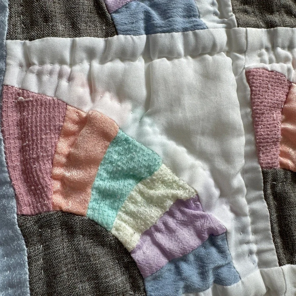 Handmade Pastel Fan Patchwork Quilt Lavender Border Nursery Throw Blanket